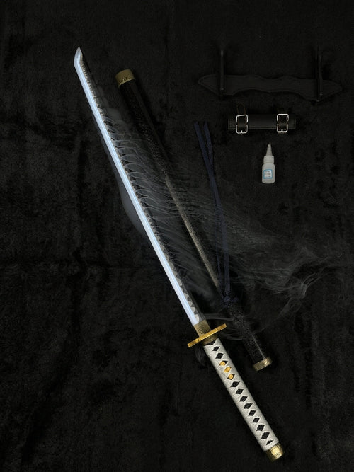Leuchtendes & Rauchendes Yamato-Schwert